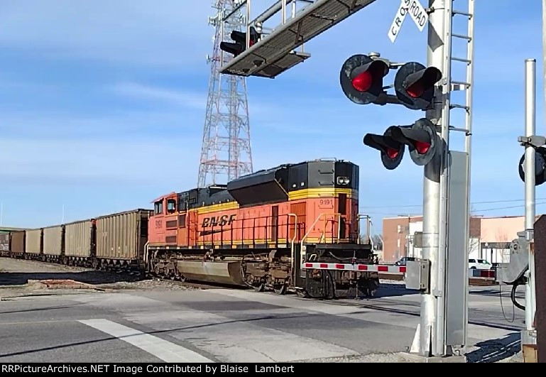 BNSF coal train DPU